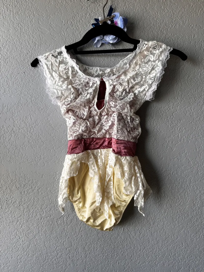 Cream Lace Dance Leotard dance costume in ivory and burgundy detail 2