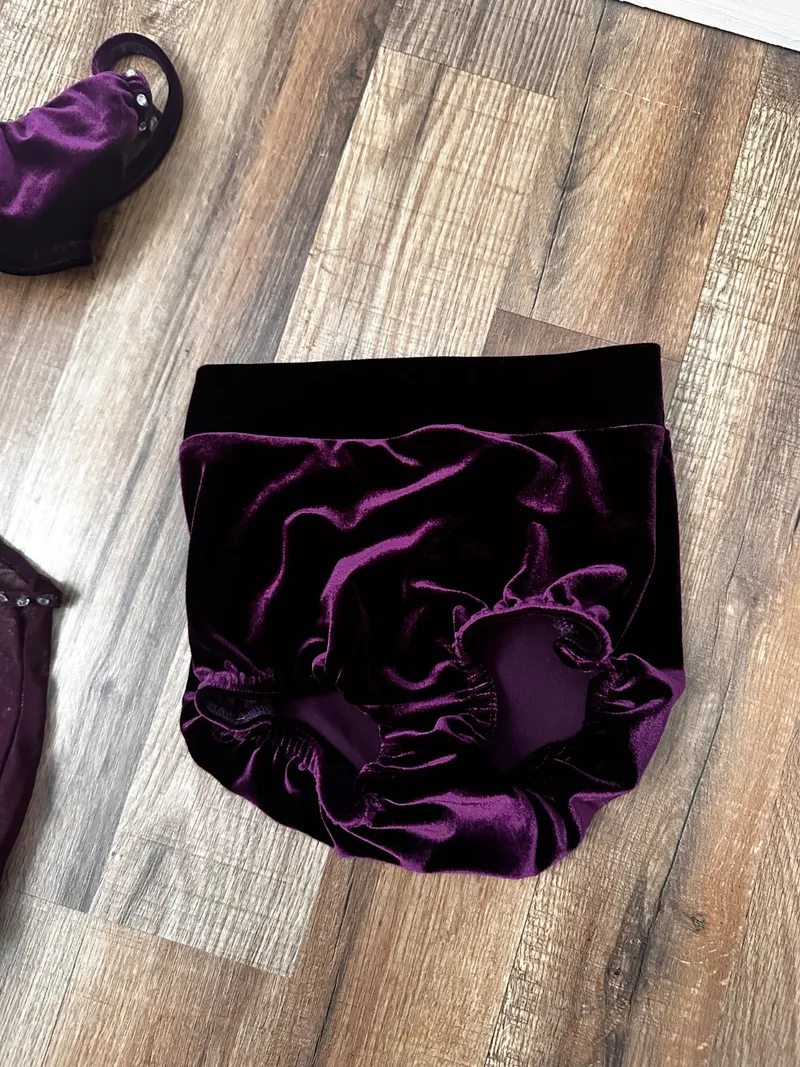 Kelly Purple Velvet Dance Costume Set dance costume in purple and black detail 2